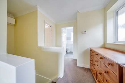 Slade Walk, Bedford, Image 14