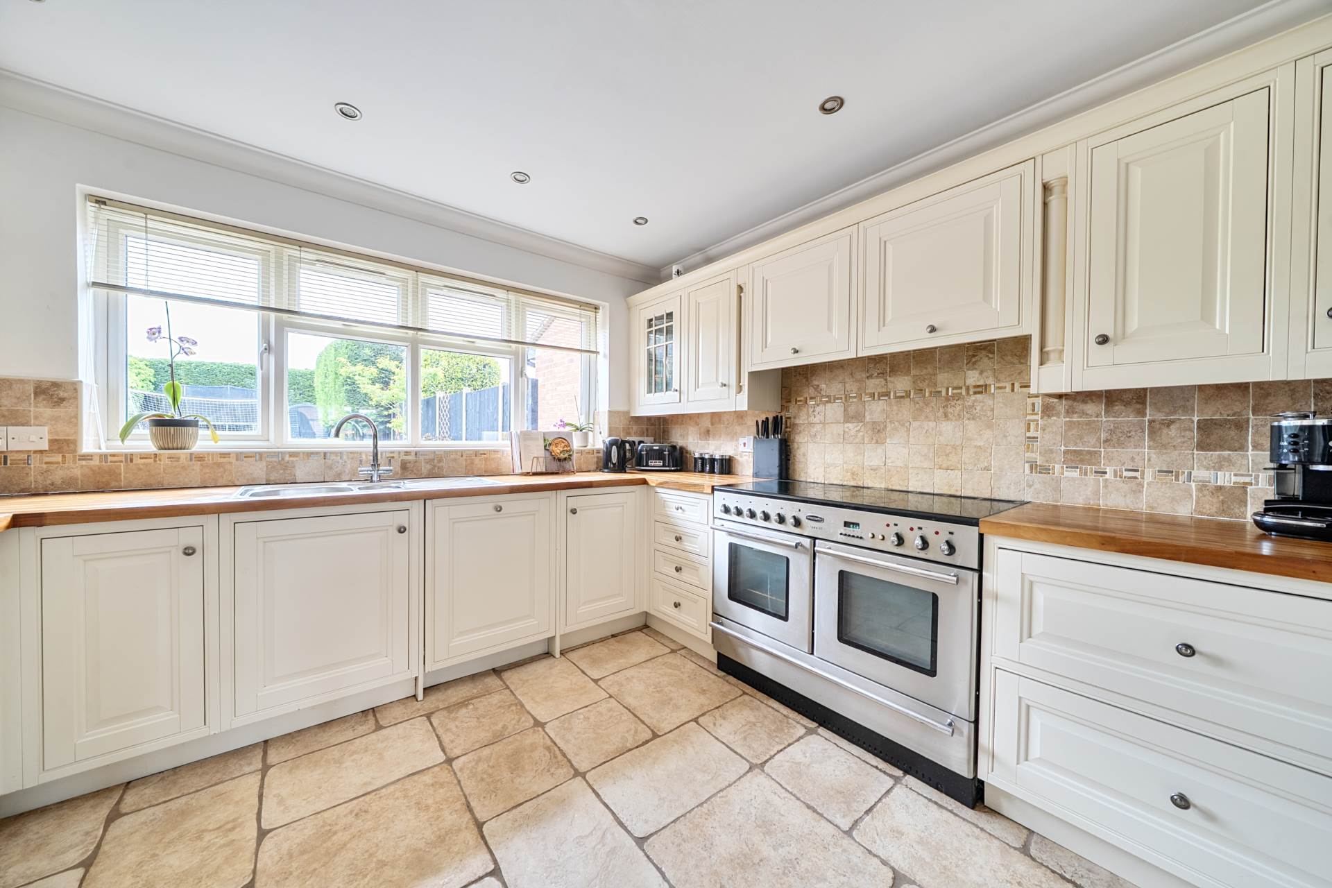 Wingfield Road, Bromham, Image 5