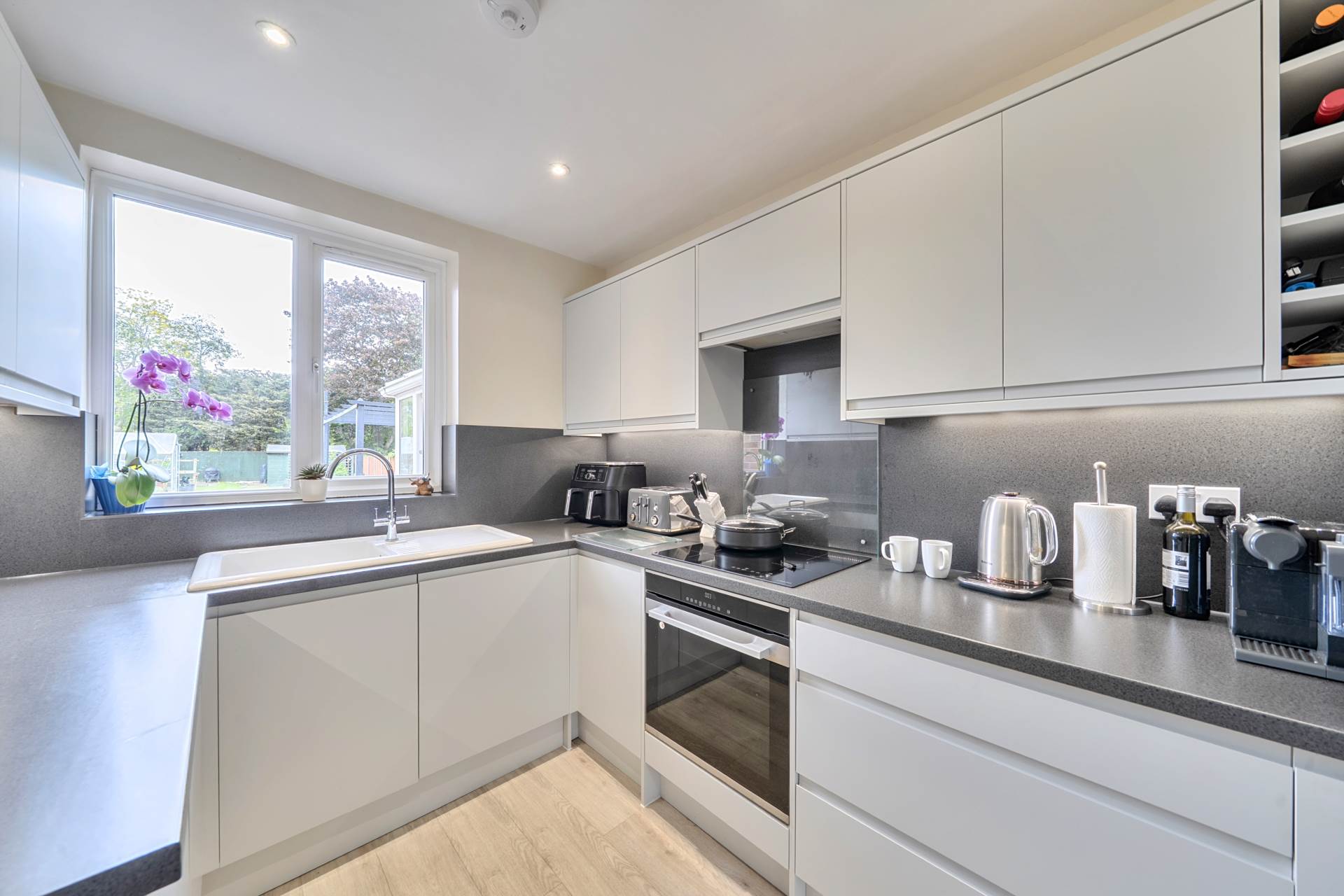 Larkway, Brickhill, Image 5