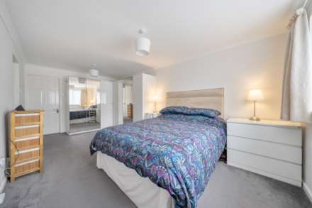 Larkway, Brickhill, Image 11