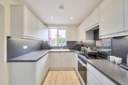 Larkway, Brickhill, Image 6