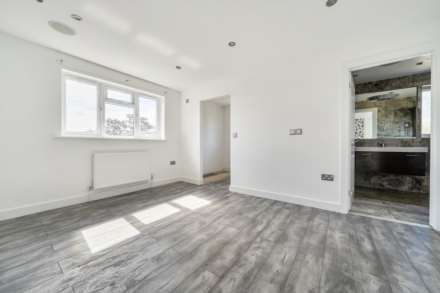 Tyne Crescent, Bedford, Image 14