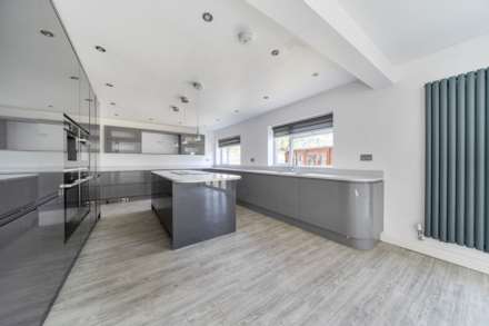 Tyne Crescent, Bedford, Image 2