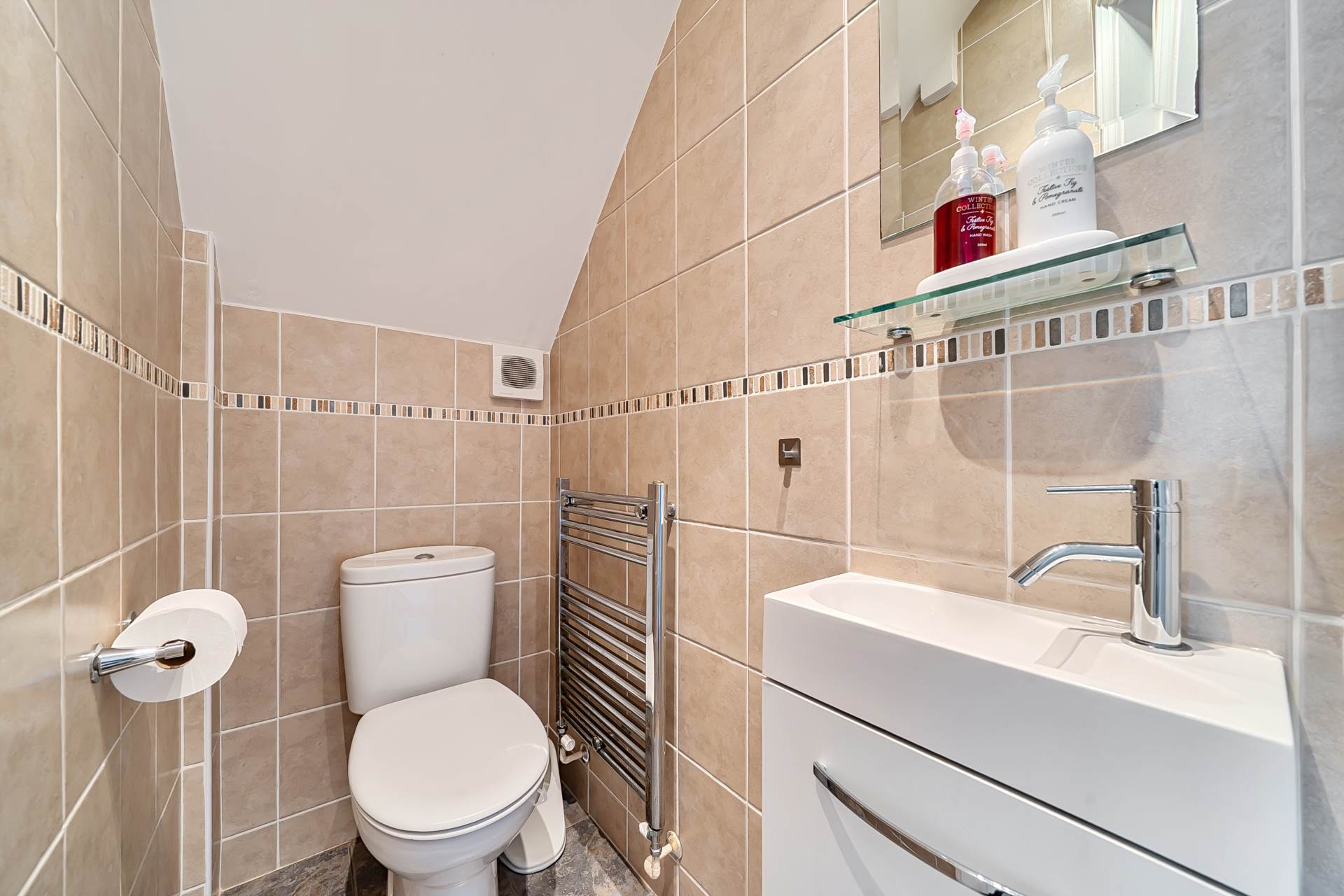 Leyside, Bromham, Image 18
