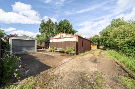 Bedford Road, Wilstead, Image 20
