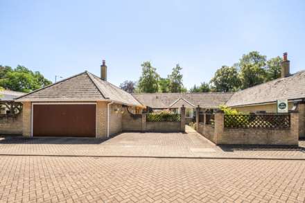 Property For Sale Grange Way, Willington, Bedford