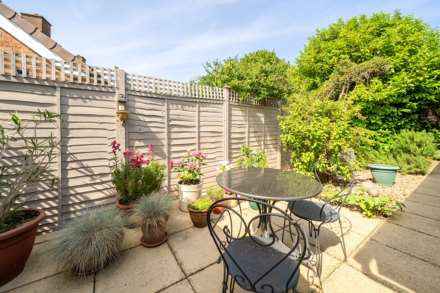 Cricket Lane, Goldington, Image 16