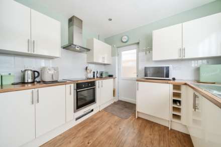 Cricket Lane, Goldington, Image 7