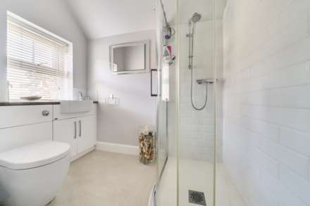 Church End, Biddenham, Image 15