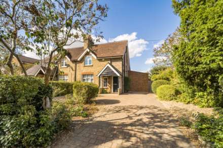Church End, Biddenham, Image 22
