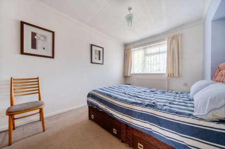 Haylands Way, Bedford, Image 12