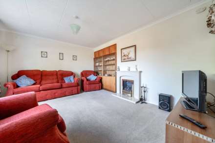 Haylands Way, Bedford, Image 5