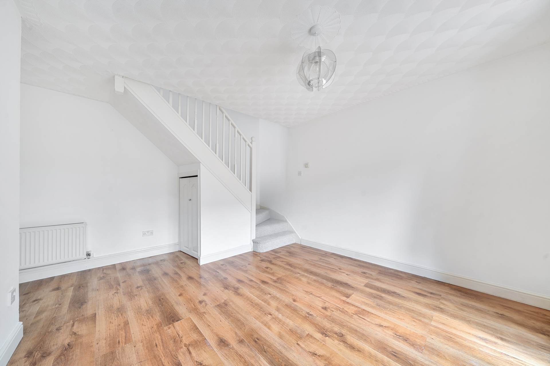 Riverfield Drive, Bedford, Image 6