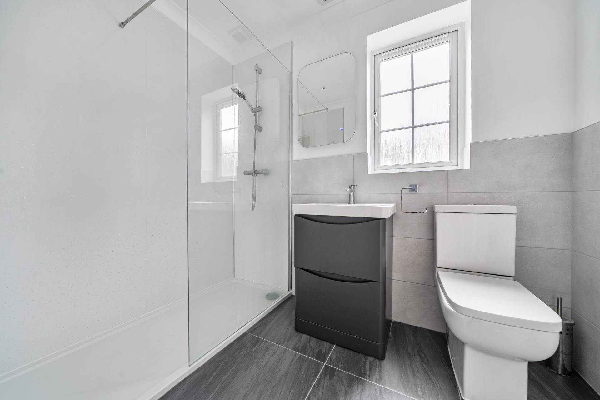 Queens Close, Biddenham, Image 10