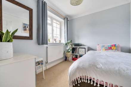 Queens Close, Biddenham, Image 12