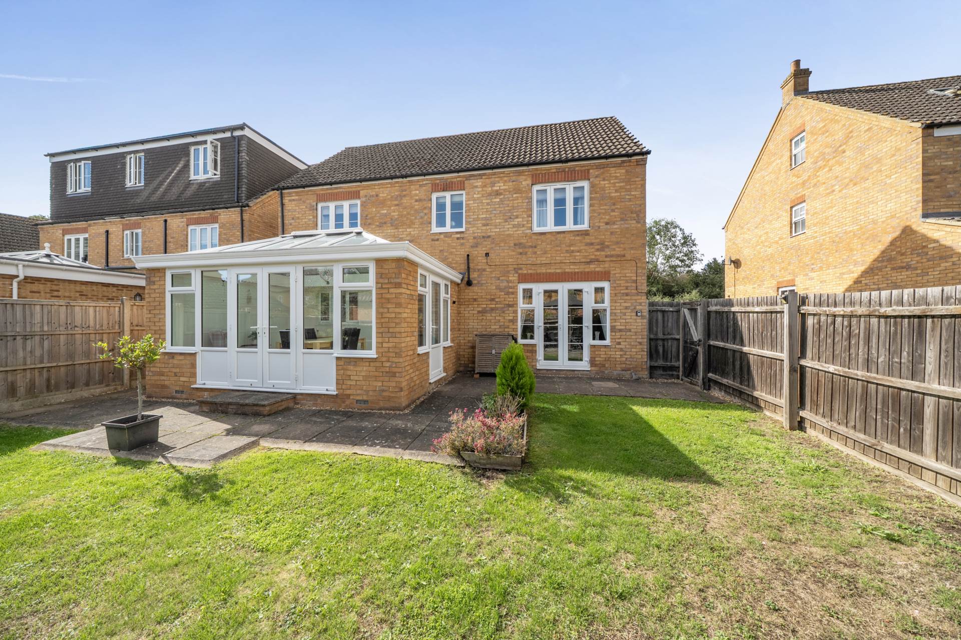 Gala Close, Bedford, Image 18