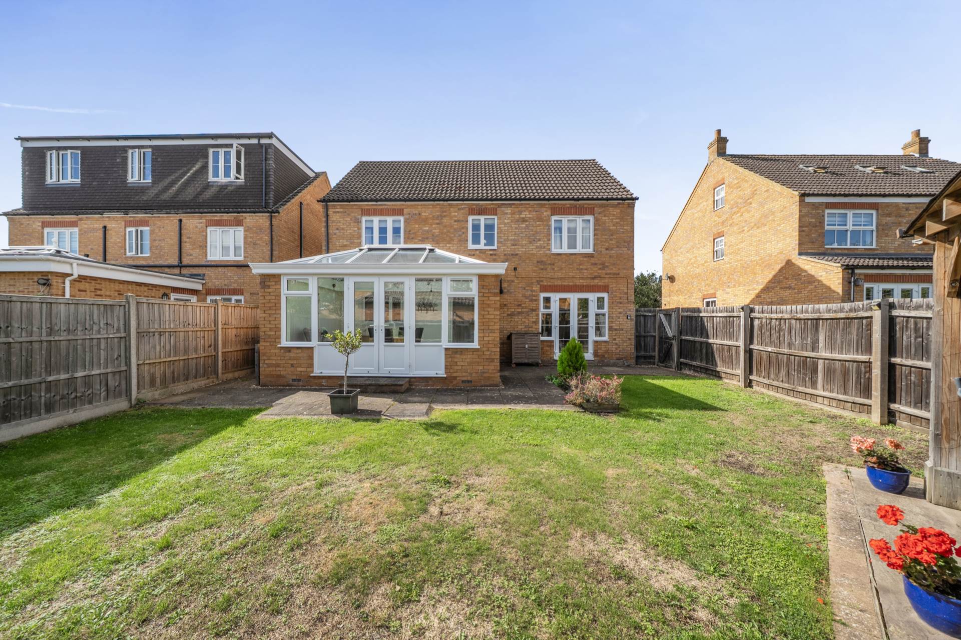 Gala Close, Bedford, Image 20