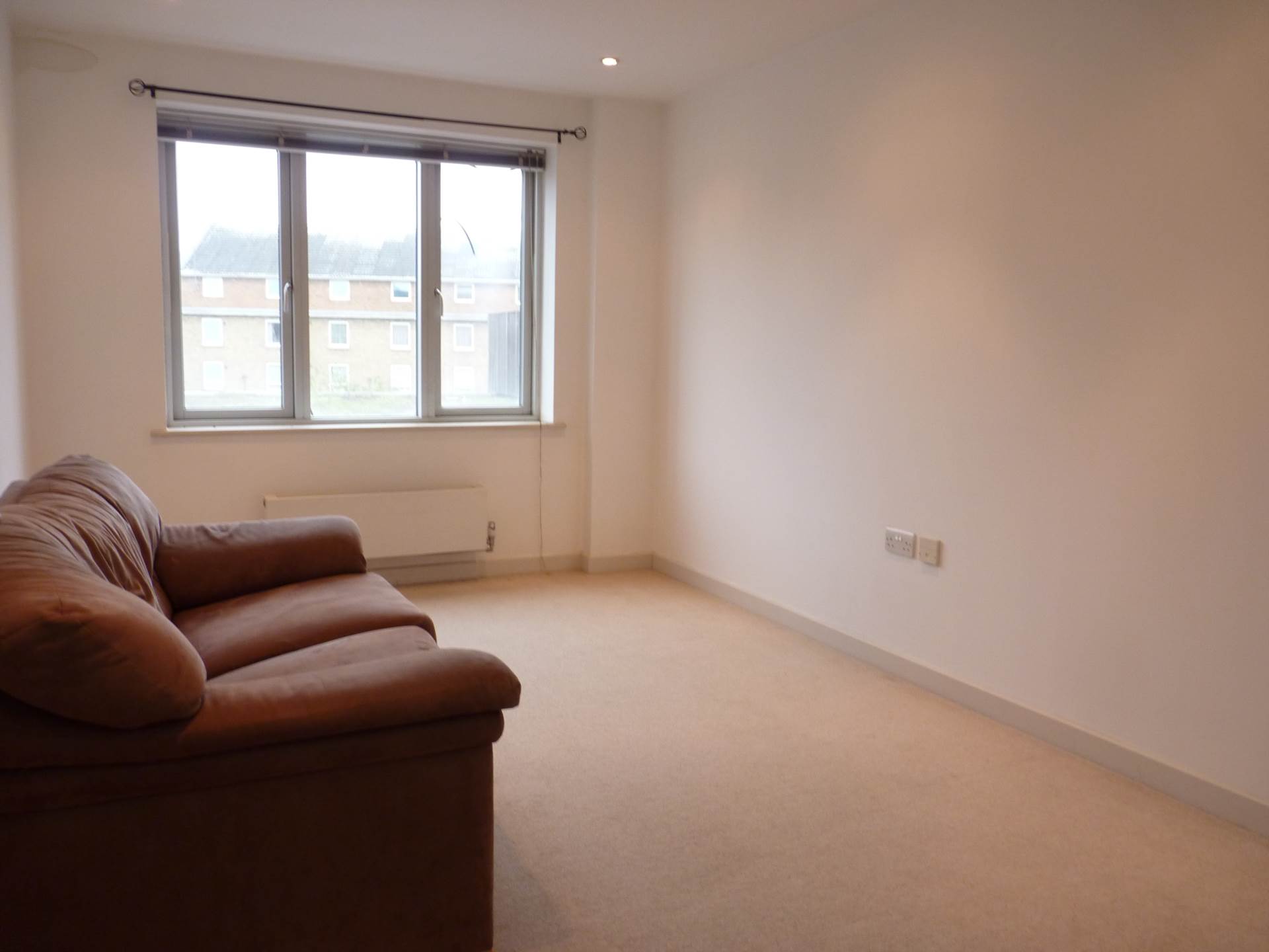 Castle Quay, Bedford, Image 4