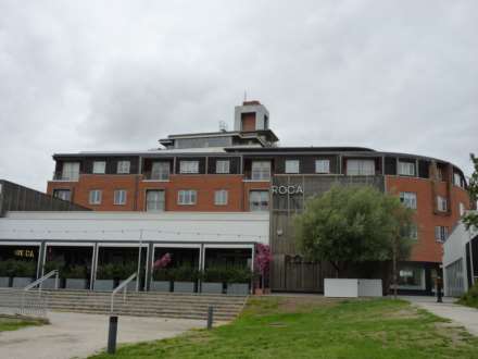 Castle Quay, Bedford