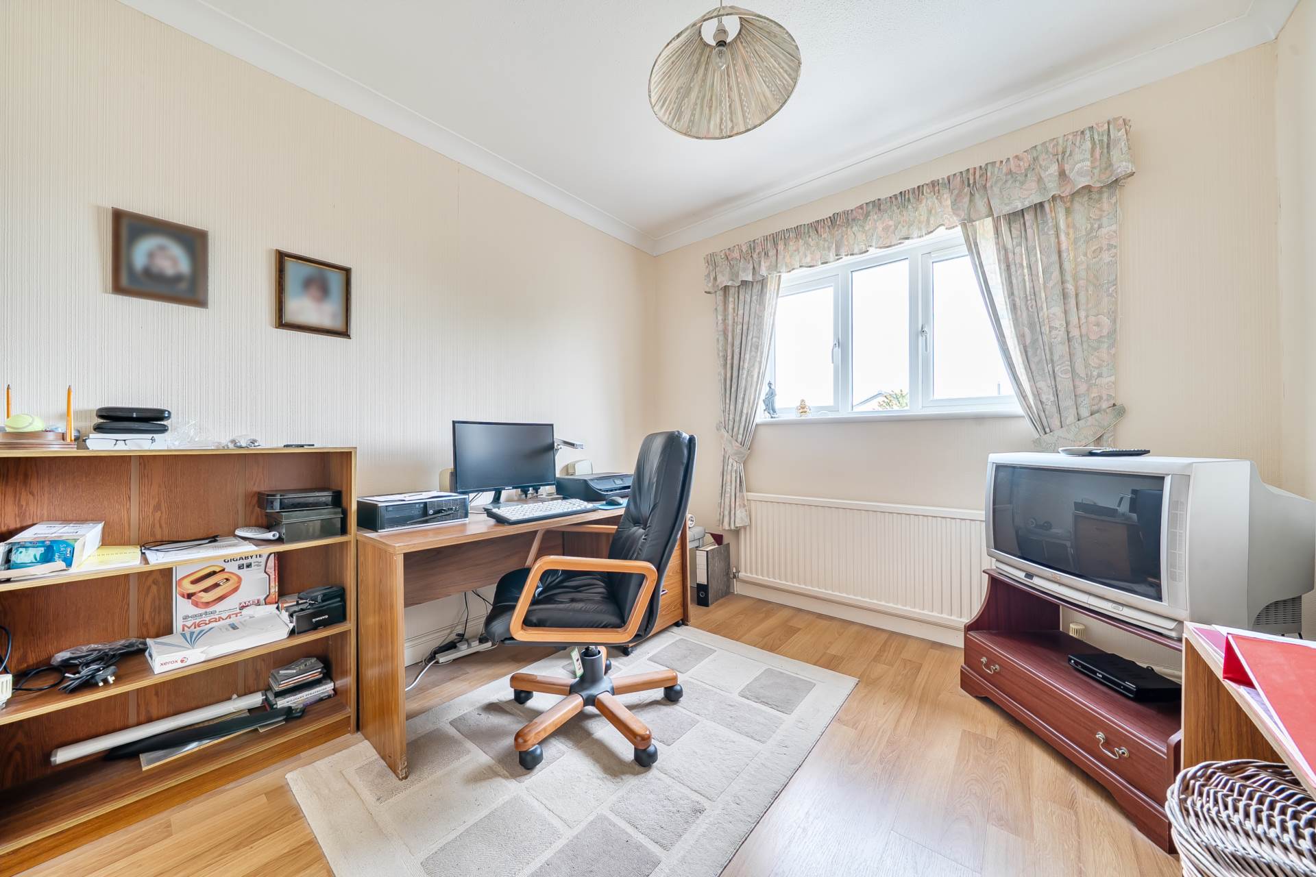 Somerton Close, Putnoe, Image 16