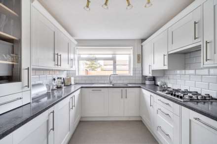 Somerton Close, Putnoe, Image 10