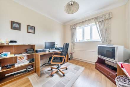 Somerton Close, Putnoe, Image 16