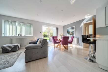 Douglas Road, Bedford, Image 5
