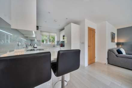 Douglas Road, Bedford, Image 8