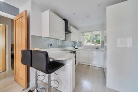 Douglas Road, Bedford, Image 9
