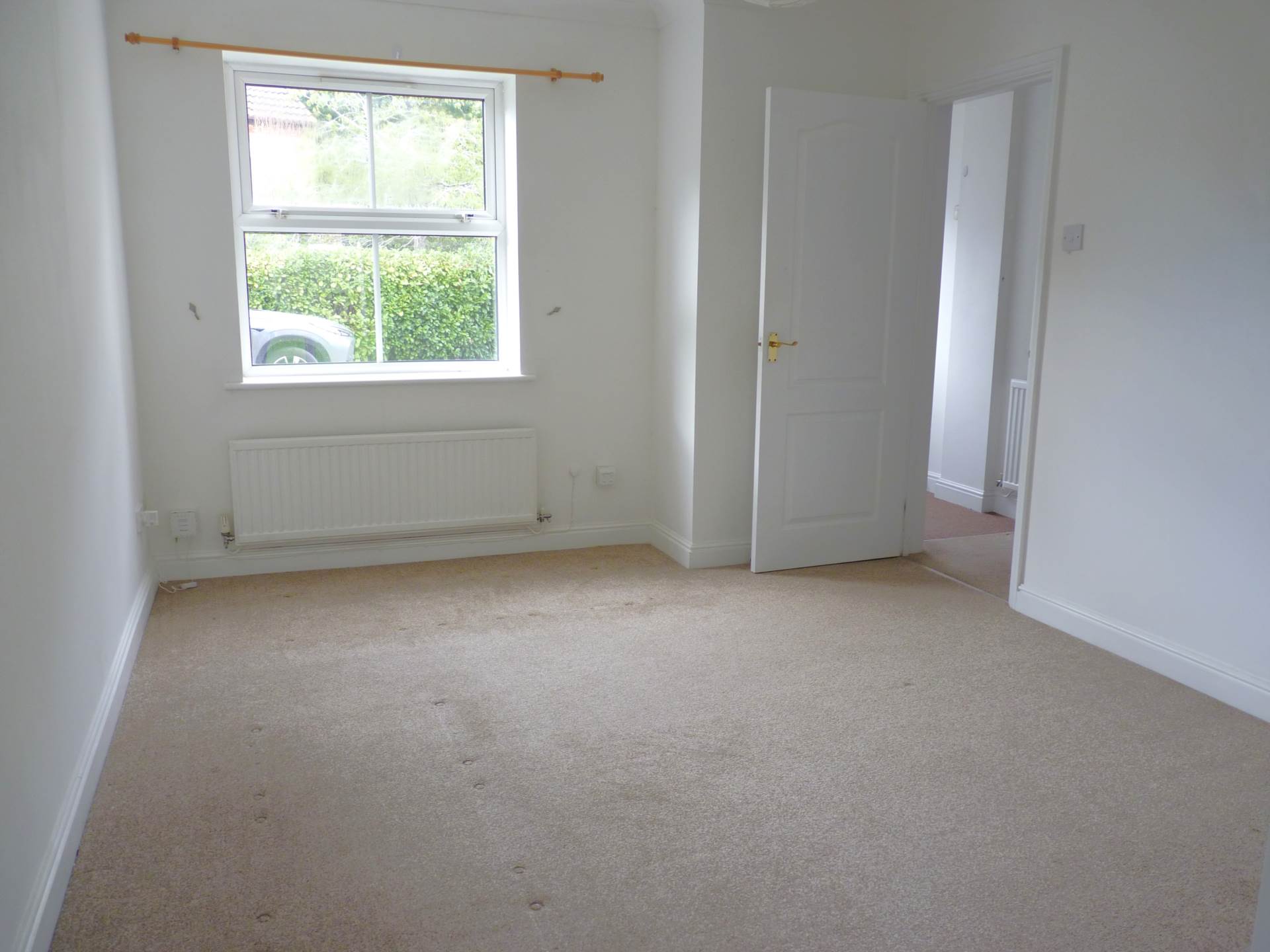 Wood Close, Biddenham., Image 4