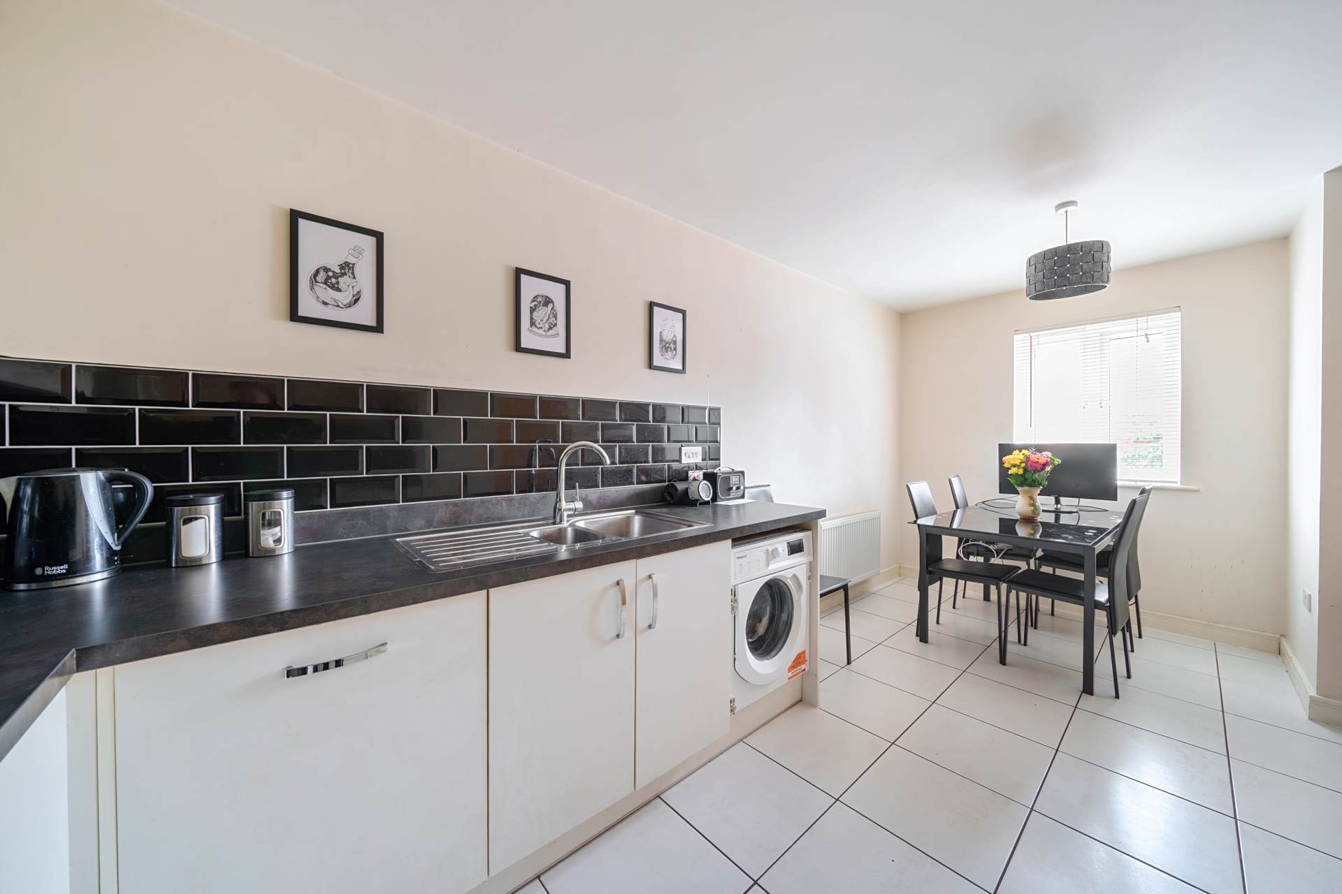 Sutherland Lane, Biddenham, Image 3