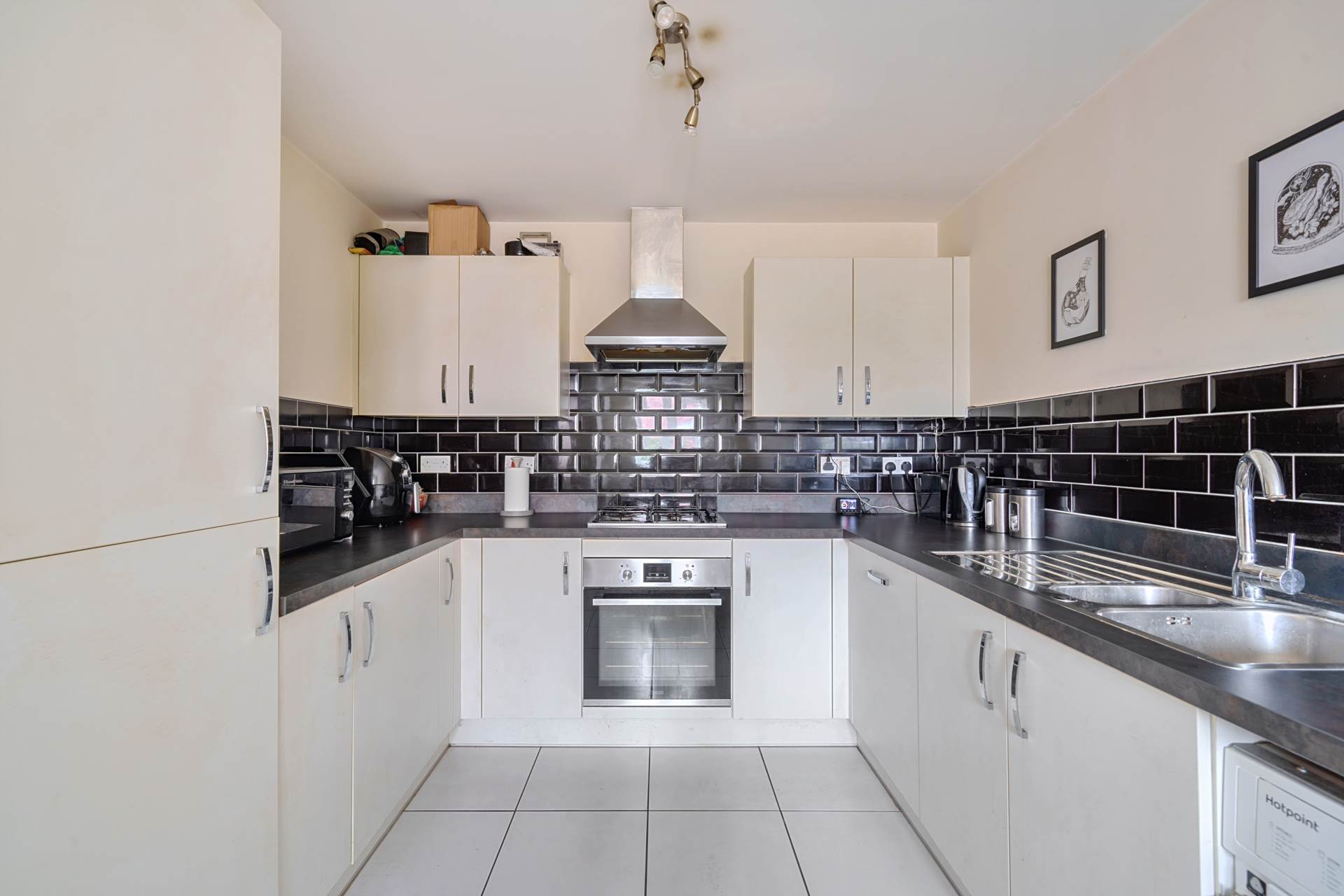 Sutherland Lane, Biddenham, Image 4