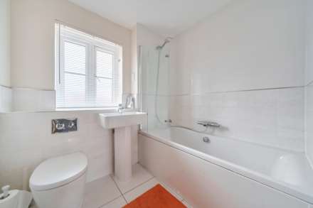 Sutherland Lane, Biddenham, Image 10
