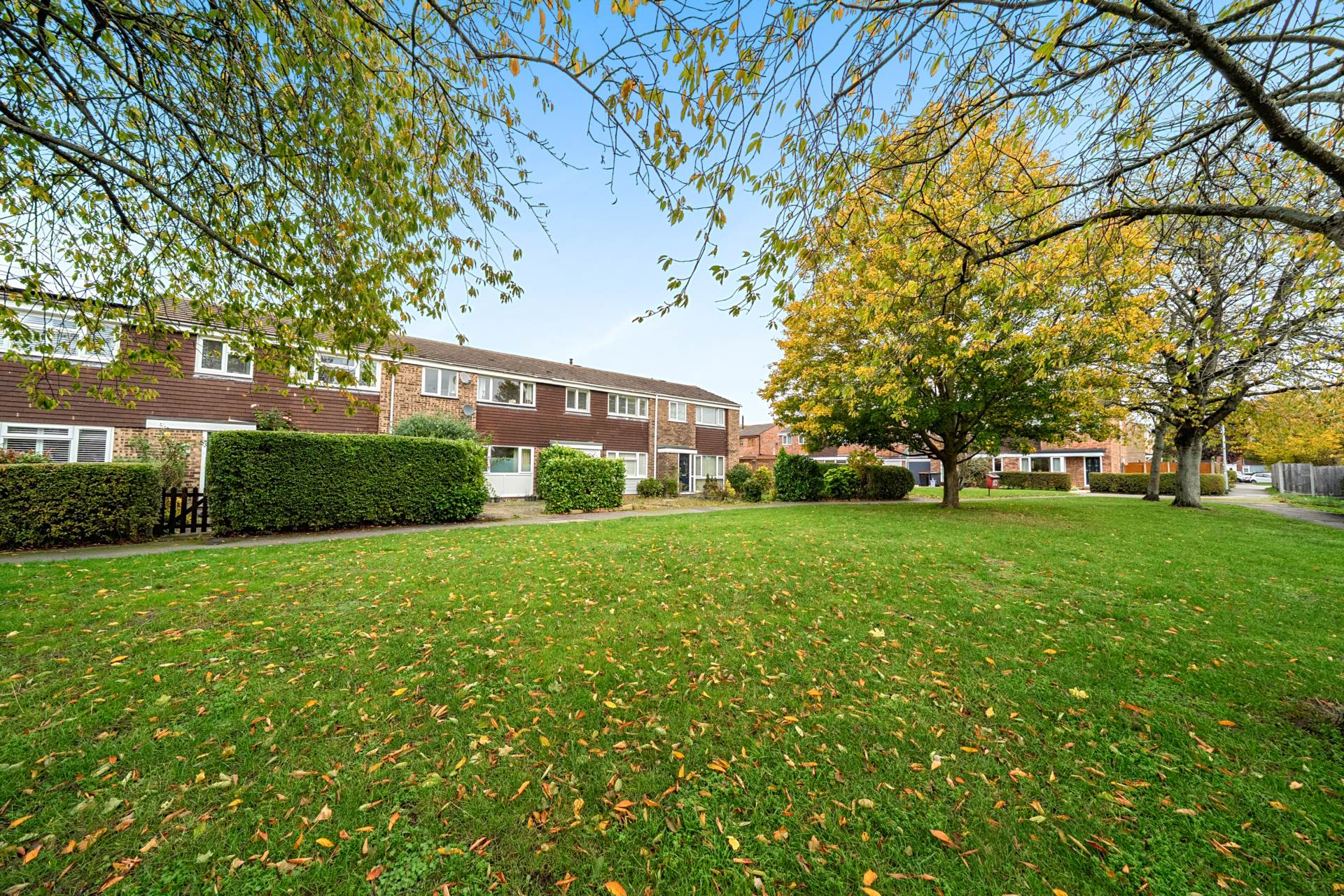 Hunts Path, Oakley, Image 11
