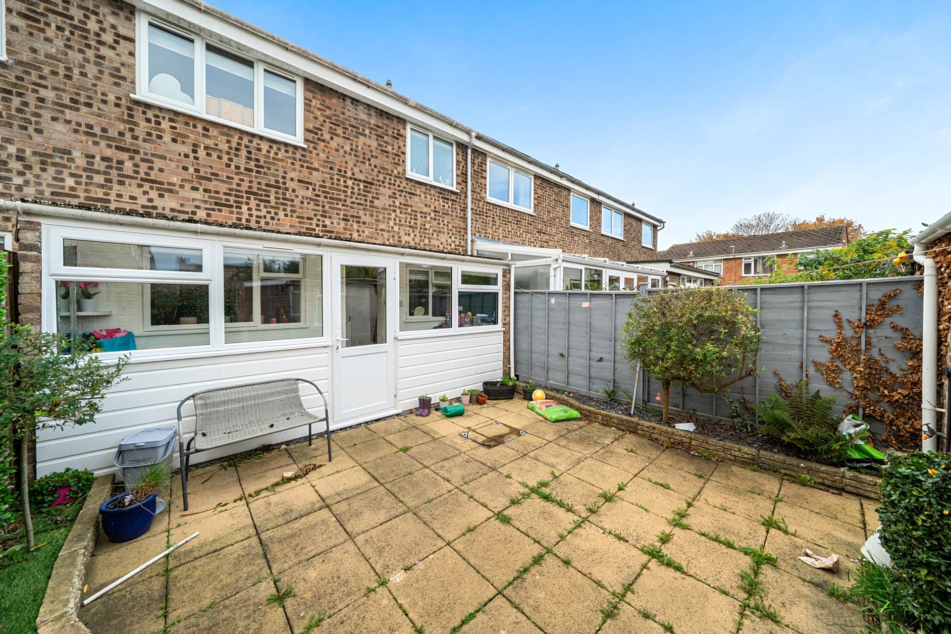 Hunts Path, Oakley, Image 9