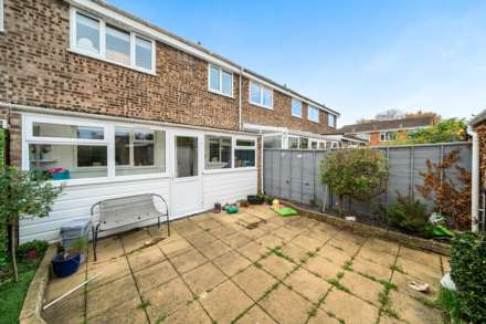 Hunts Path, Oakley, Image 9
