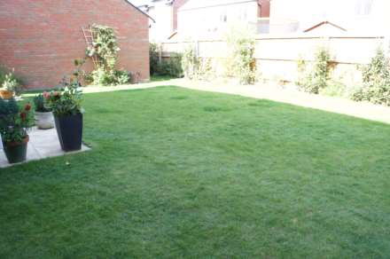 St James Way, Biddenham, Image 14