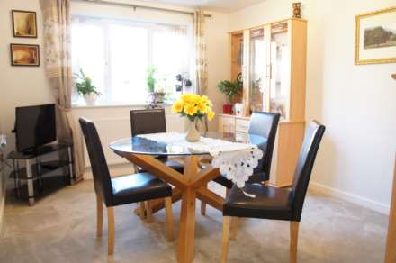 St James Way, Biddenham, Image 4