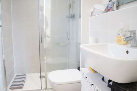 St James Way, Biddenham, Image 9