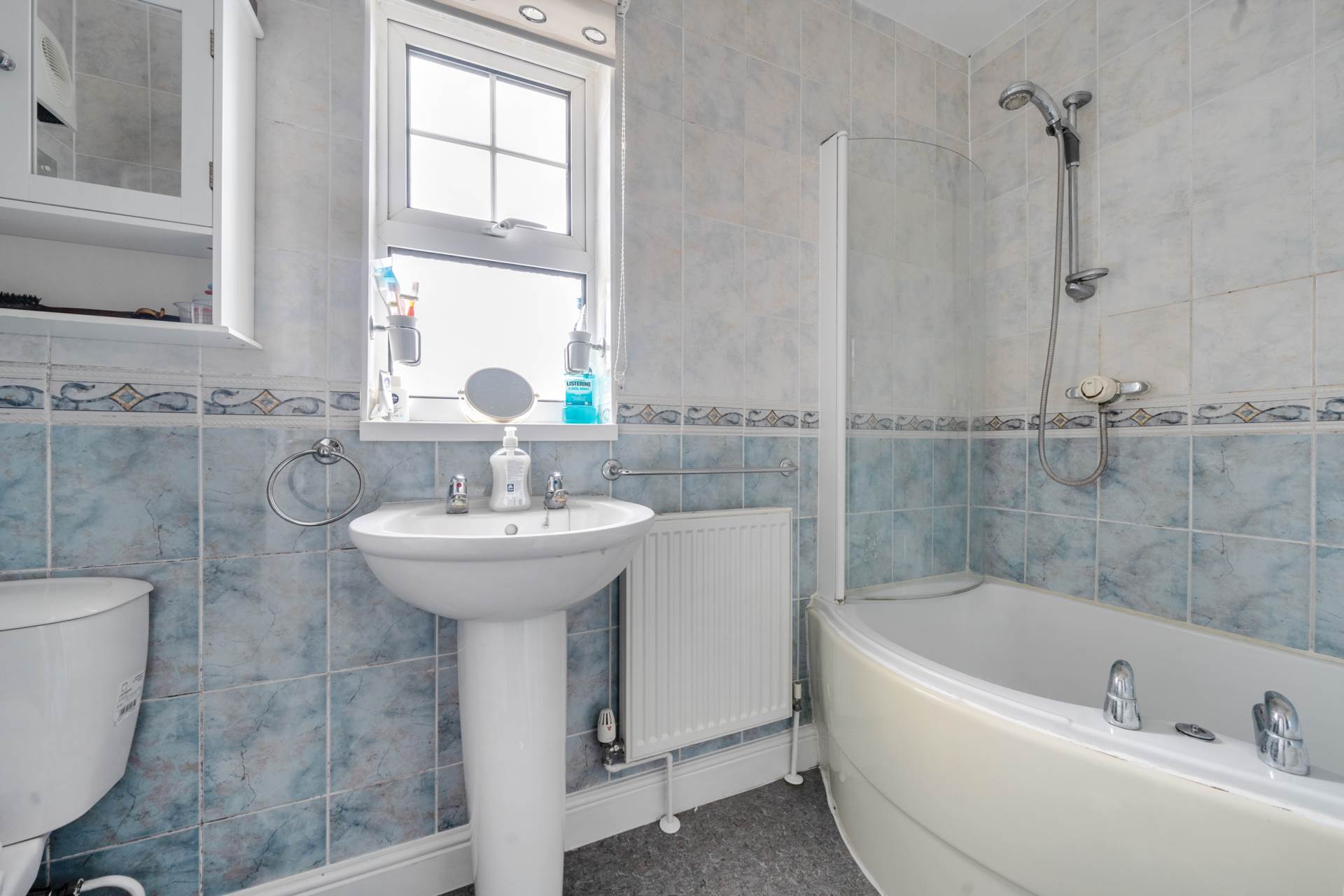 Molivers Lane, Bromham, Image 9