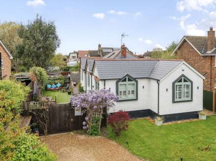 Property For Sale Cotton End Road, Wilstead, Bedford