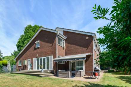 The Bury, Pavenham, Image 10
