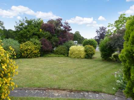 Churchill Close, Sharnbrook, Image 3