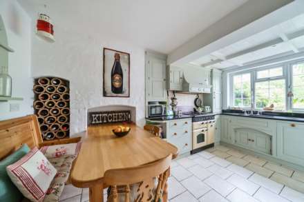 High Street, Sharnbrook, Image 7