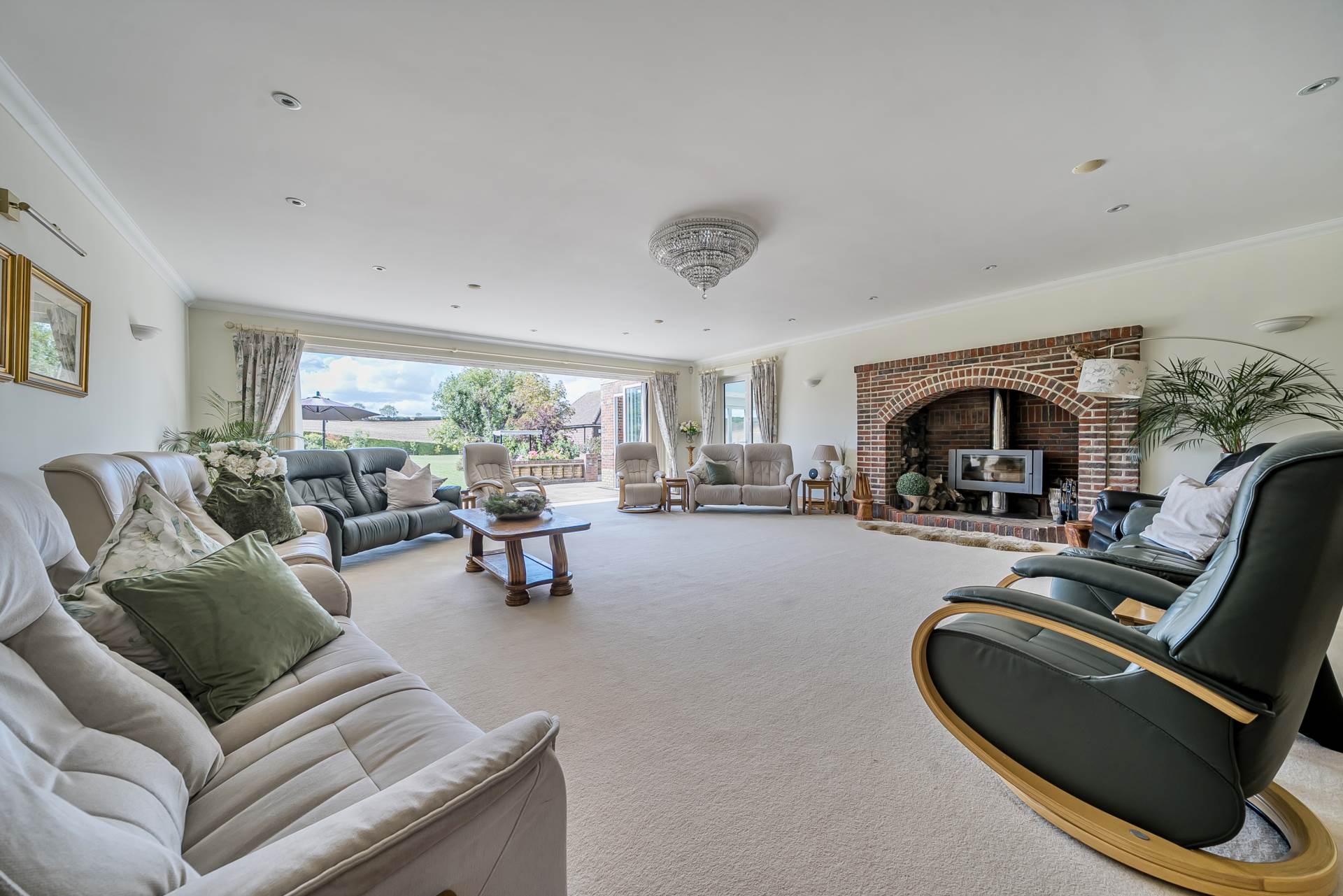 Box End Road, Bromham, Image 6