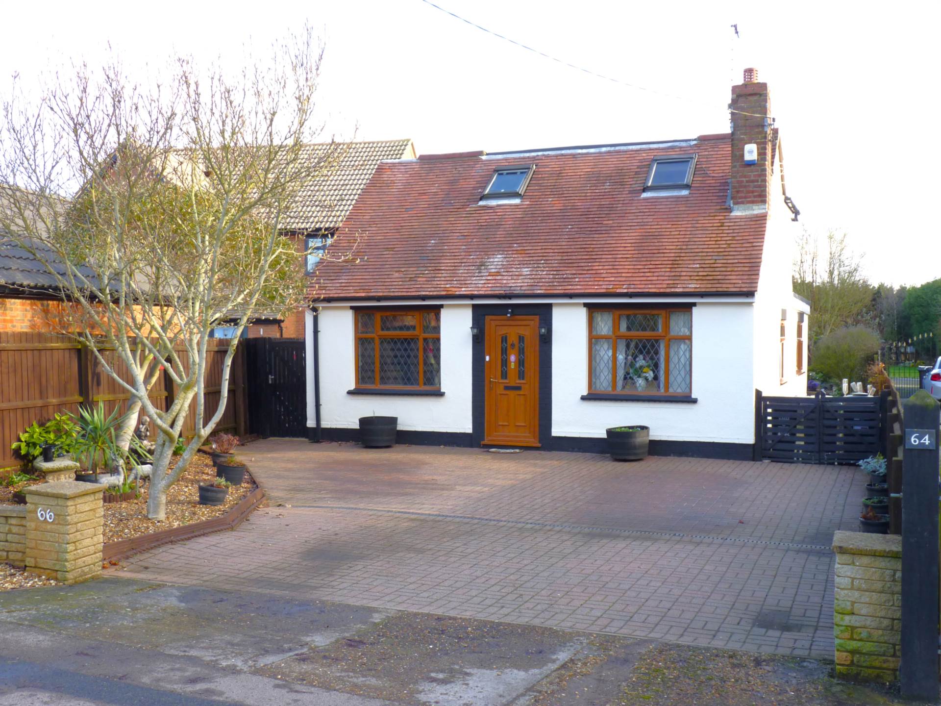 Avenue Road, Rushden, Image 1