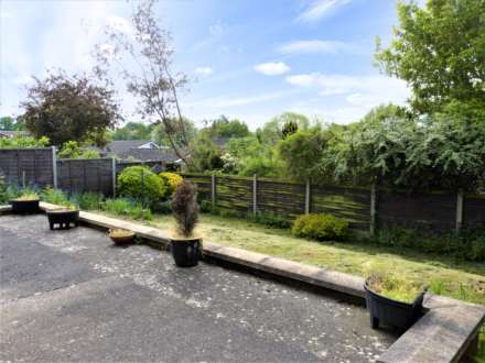 Godwin Close, Bromham, Image 8