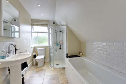 Northfield Road, Lower Shiplake, Henley-On-Thames, Image 10