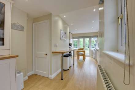 Northfield Road, Lower Shiplake, Henley-On-Thames, Image 4