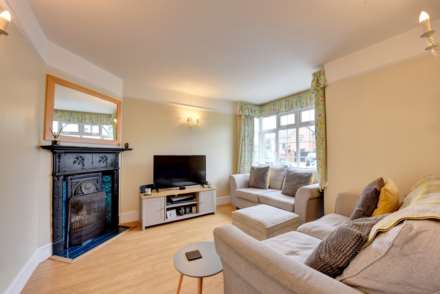 Northfield Road, Lower Shiplake, Henley-On-Thames, Image 5